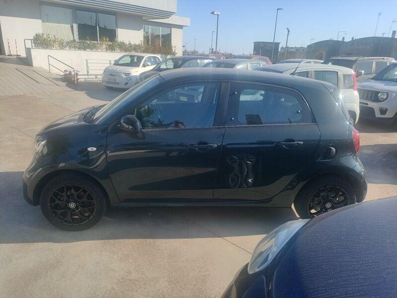 smart forfour 2ªs. (W453) 70 1.0 twinamic Youngster
