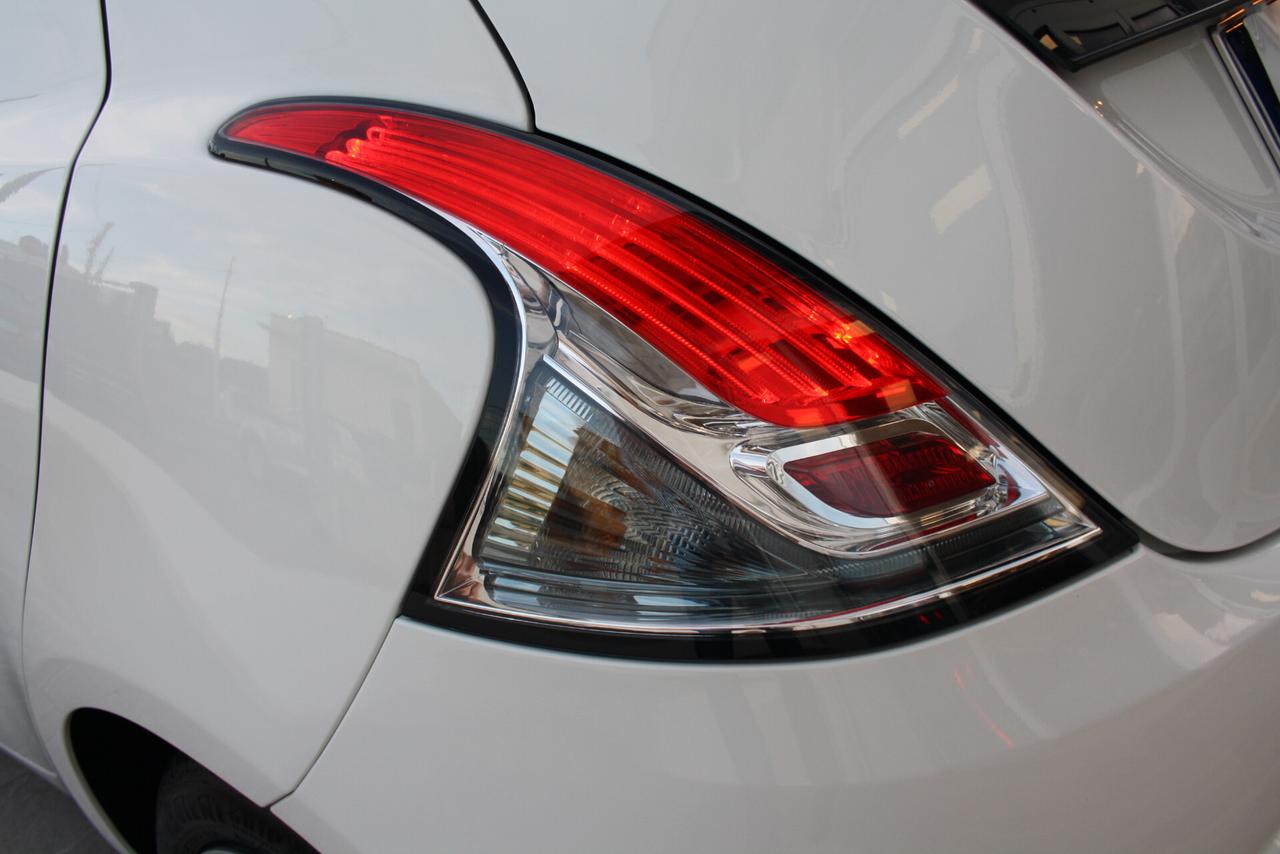 LANCIA YPSILON 1.0 HYBRID 70CV GOLD