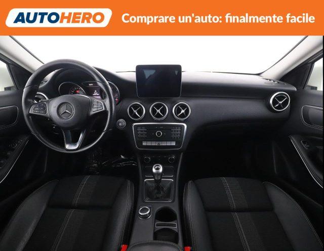 MERCEDES-BENZ A 180 d Sport