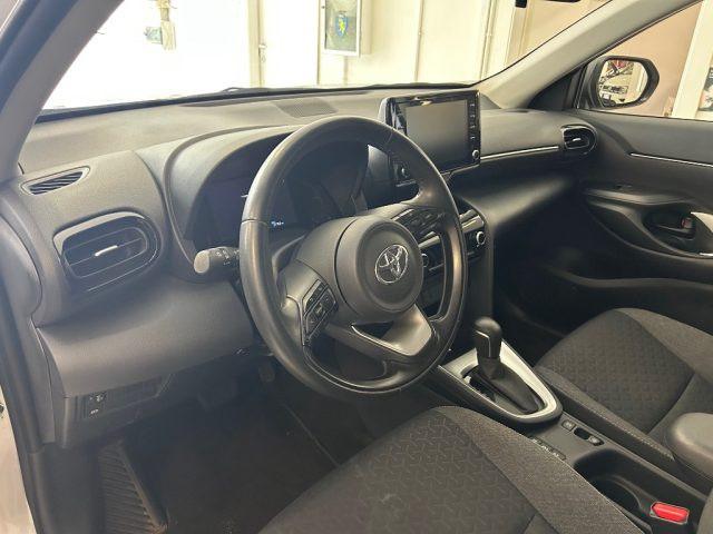 TOYOTA Yaris Cross 1.5 Hybrid 5p. E-CVT Business