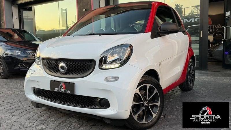 smart fortwo 229 EURO MENSILI fortwo 70 1.0 Passion
