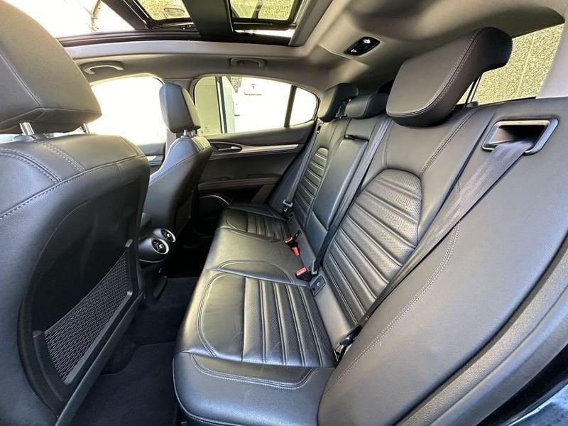 Alfa Romeo Stelvio 2.2 Turbo Diesel 210CV Veloce AT8 Q4