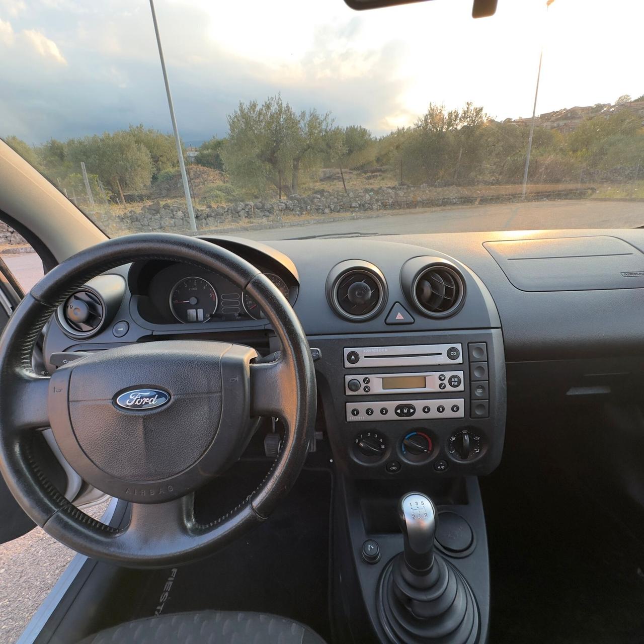 Ford Fiesta 1.4 TDCi 5p.