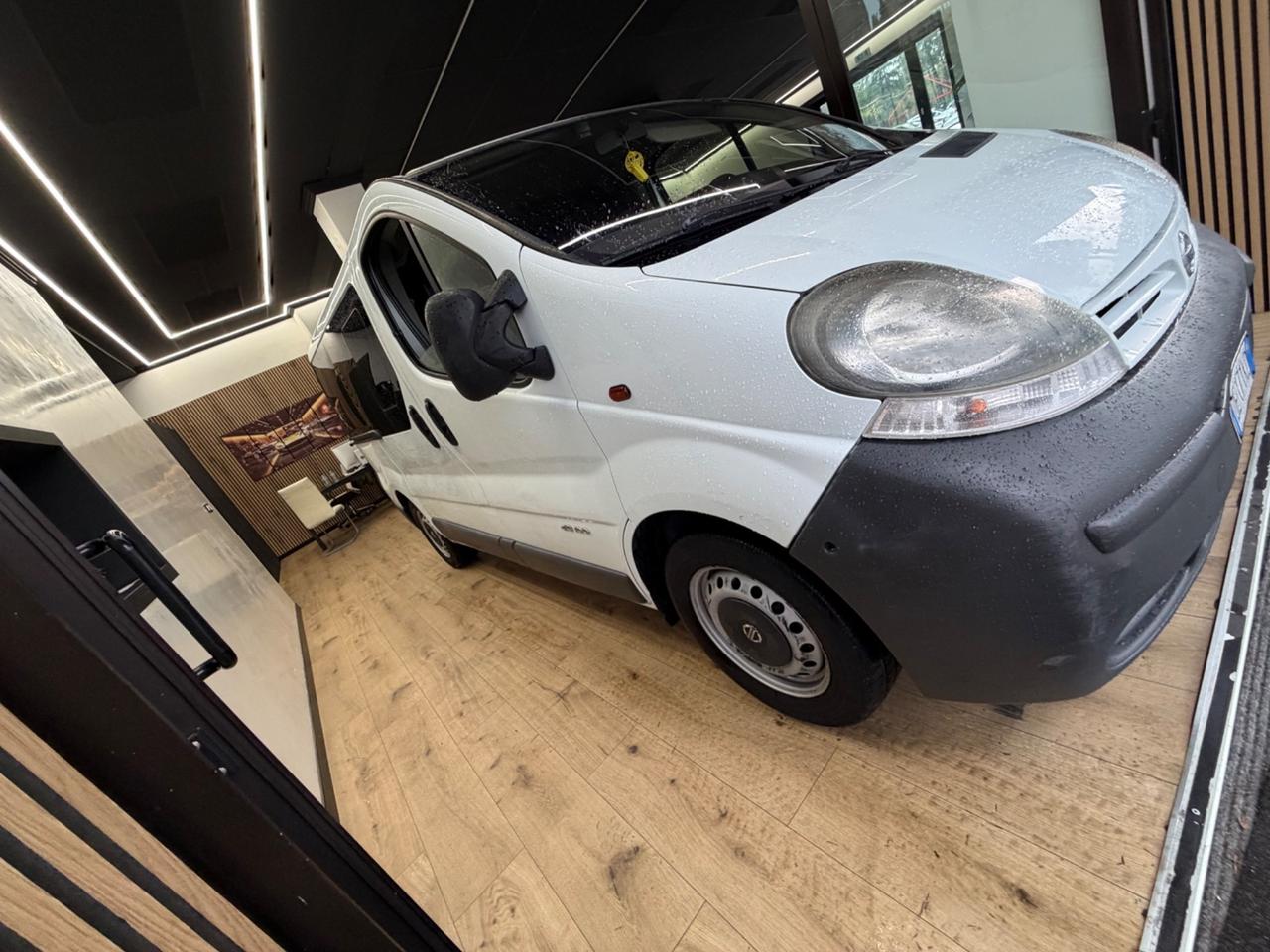 Nissan Primastar A27 2.0 dCi 115CV PC-TN Avantour Efficient