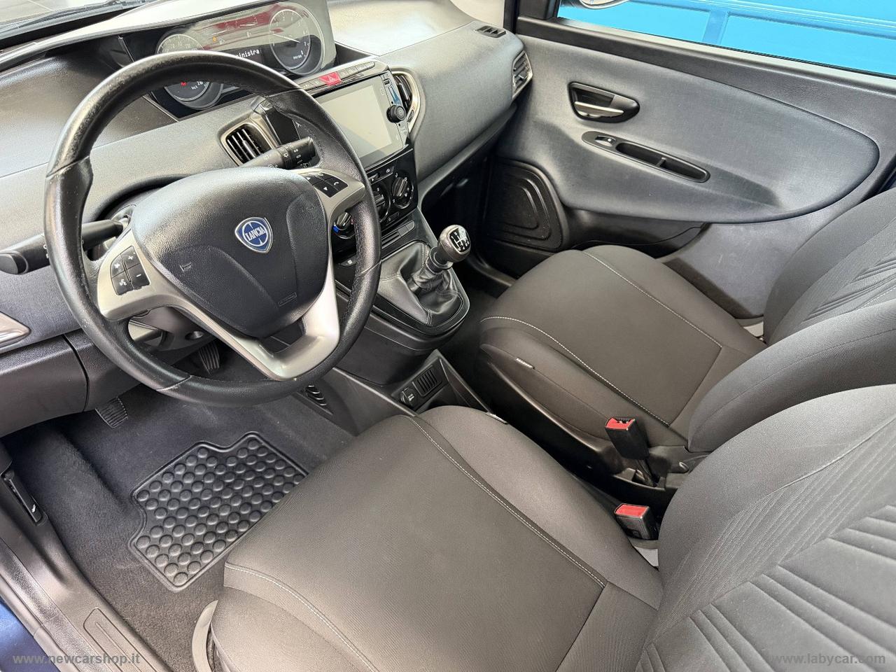LANCIA Ypsilon 1.0 FireFly 5p.S&S Hyb. Eco Gold NEOPATENTATI