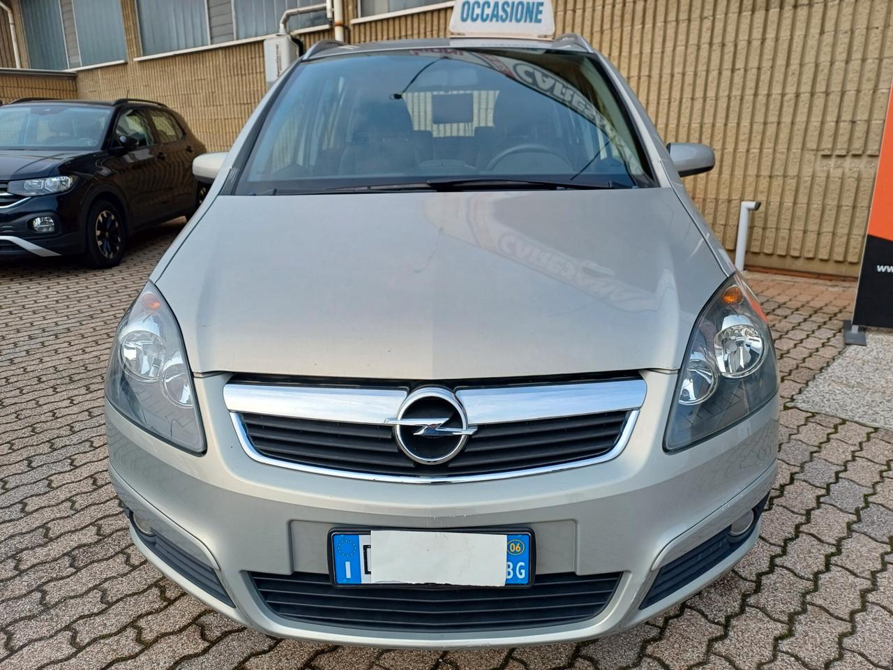 Opel Zafira 1.6 16V Twinport Cosmo