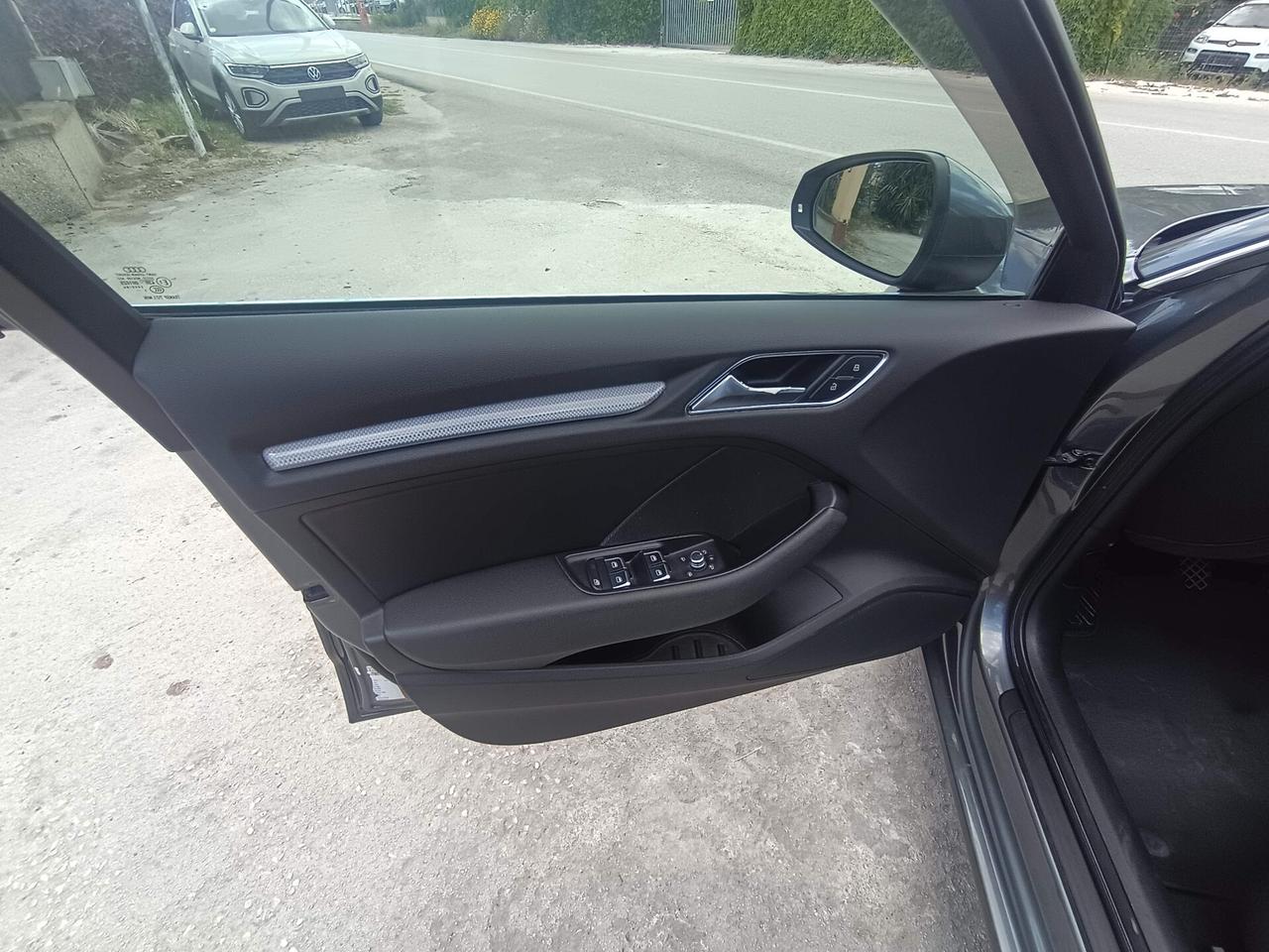 Audi A3 2.0 TDI 150 CV clean diesel Attraction