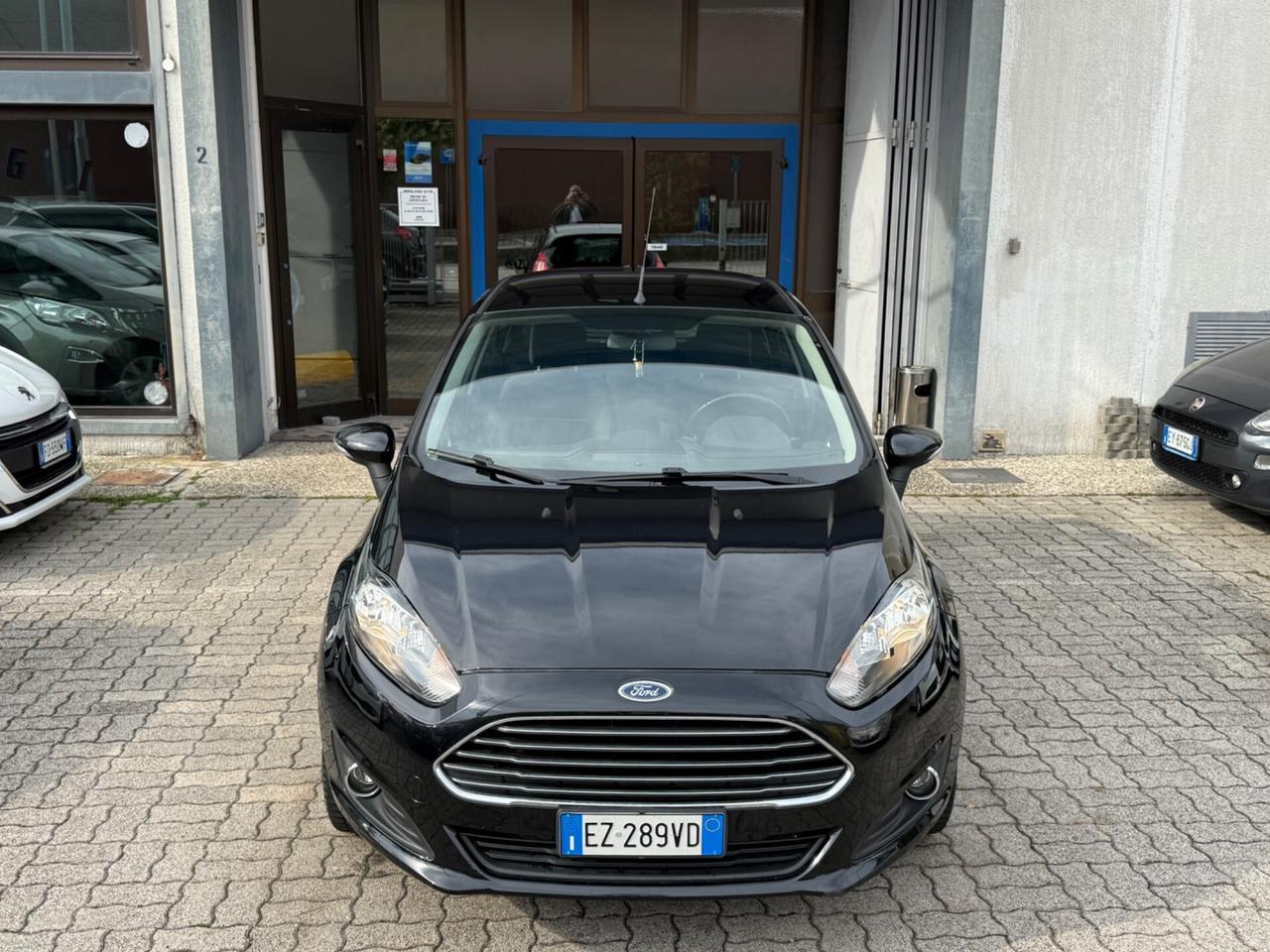 Ford Fiesta 1.4 5 porte Bz.- GPL Black & White Edition