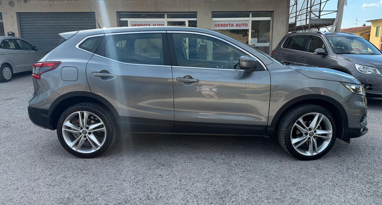 Nissan Qashqai 1.3 DIG-T 140 CV Visia