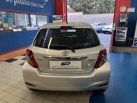 Toyota Yaris 1.0 Lounge | IDEALE NEO PATENTATI | Navi, Telecamera, Cruise Control