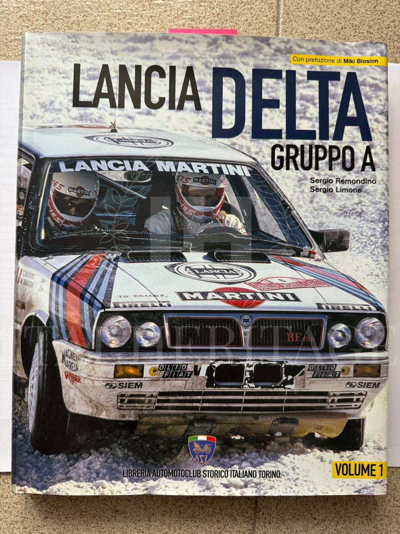 Lancia Delta 16V Gr.A Martini