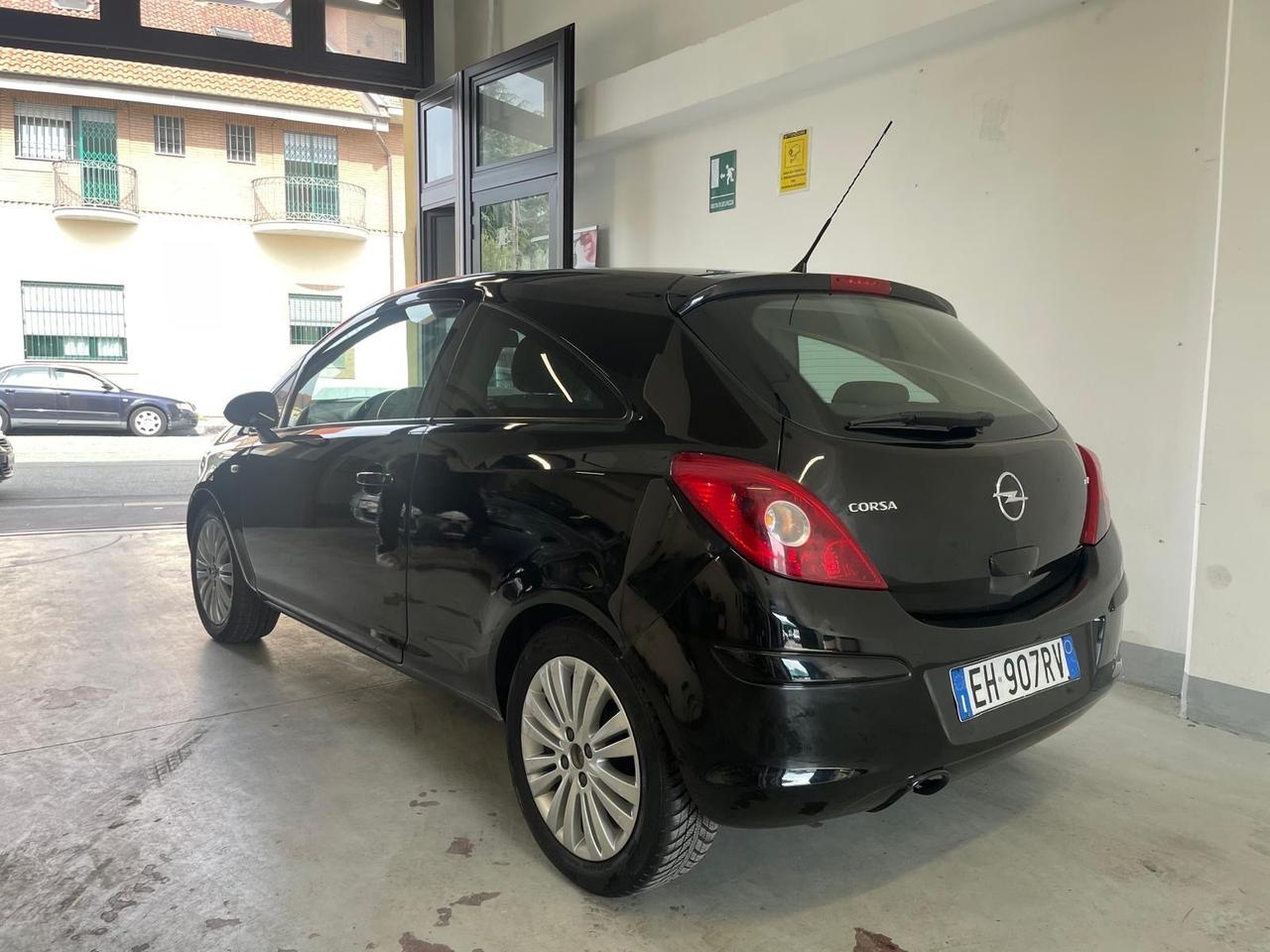 Opel Corsa 1.2 85CV GPL-TECH Elective
