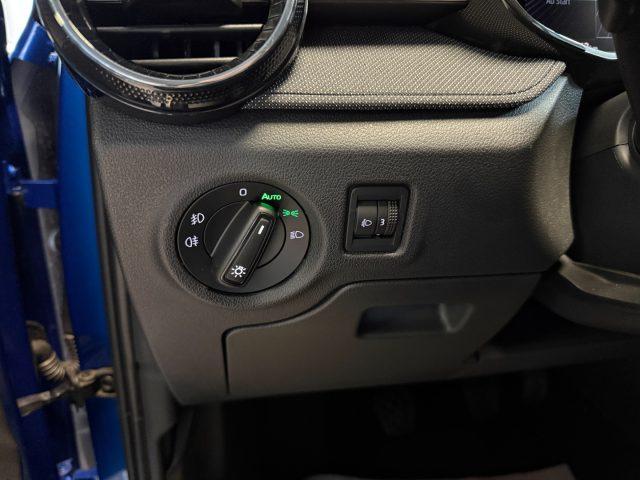 SKODA Fabia 1.0 TSI Style Bluetooth Radio LED Smartlink