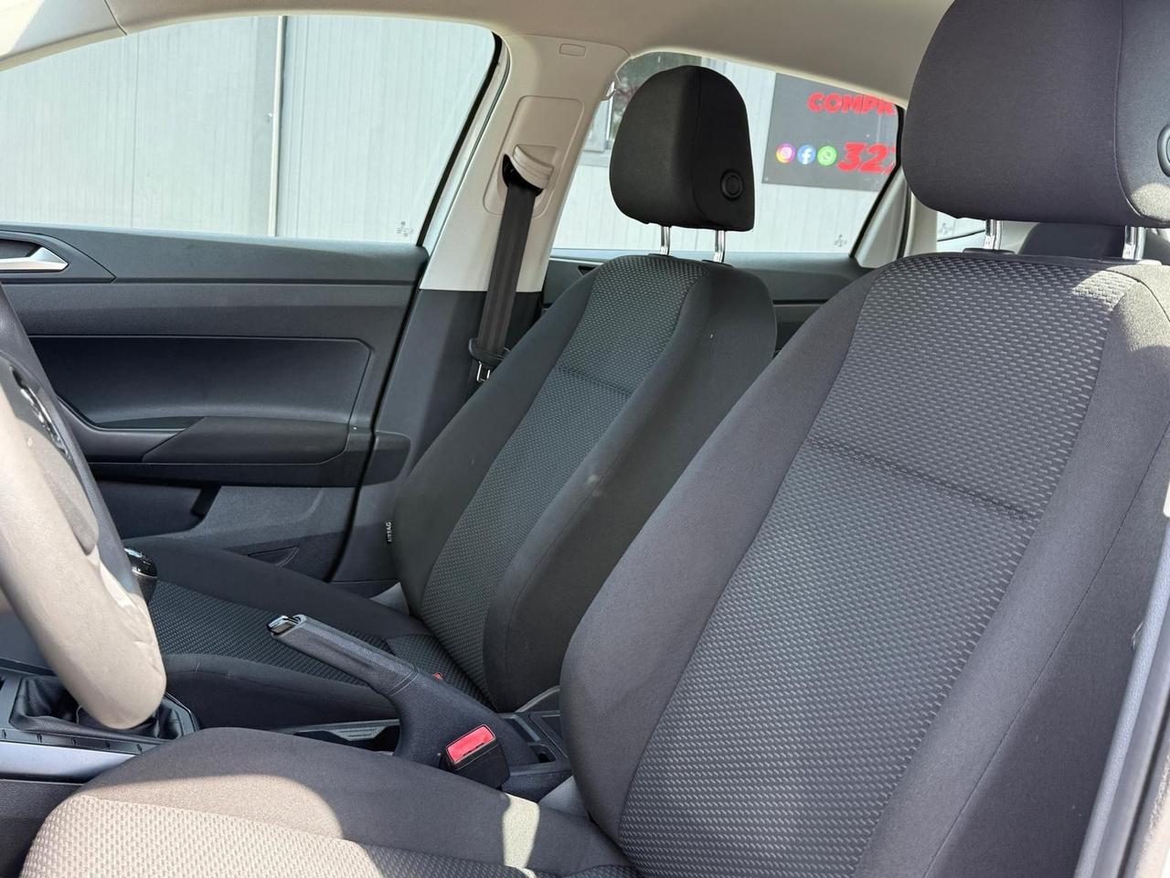 VOLKSWAGEN POLO 1.0 BENZINA NEOPATENTATI UNICOPROPRIETARIO 2018