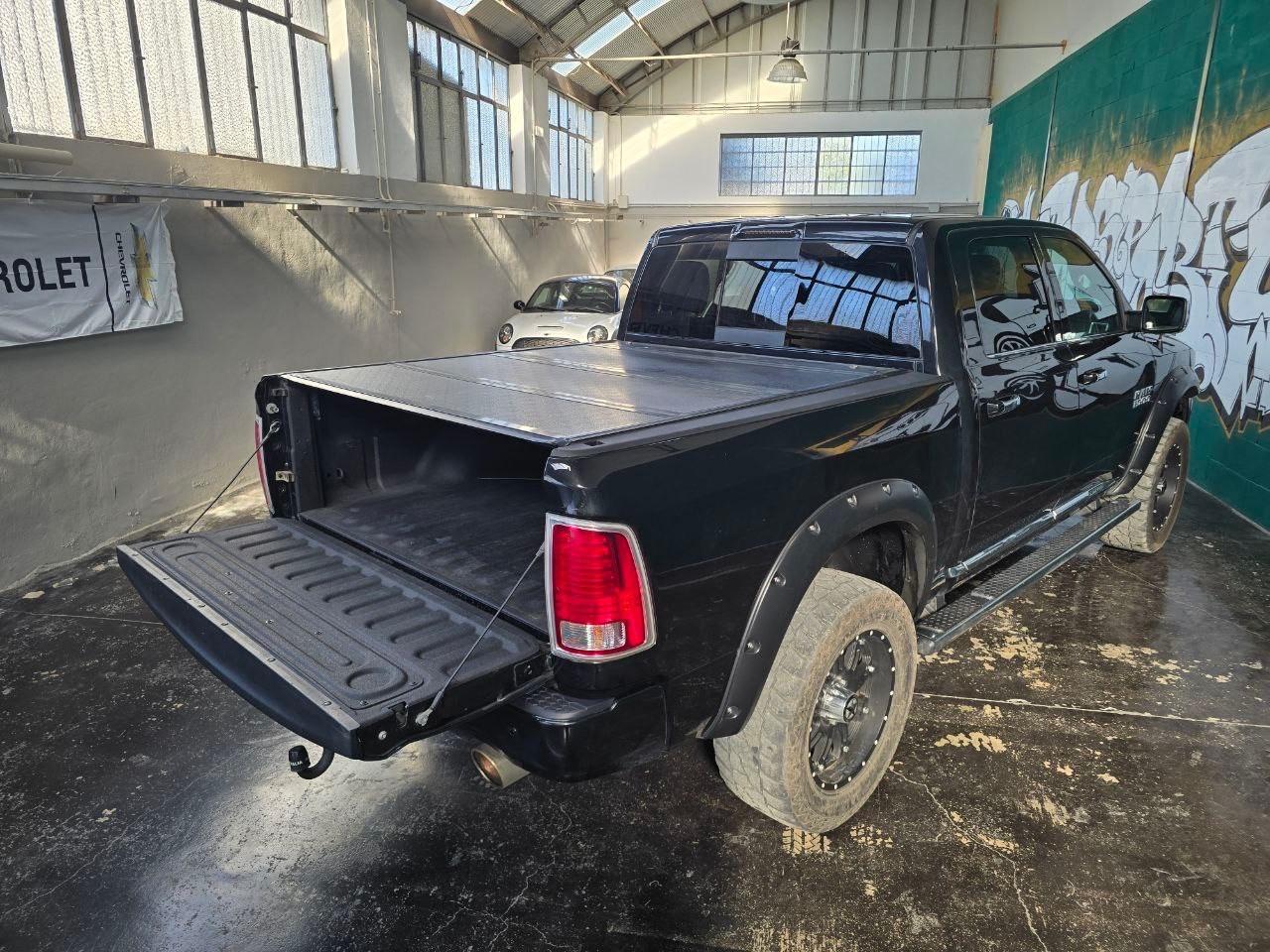 Dodge RAM Dodge Ram 1500 Limited 5.7 V8 GPL Prins