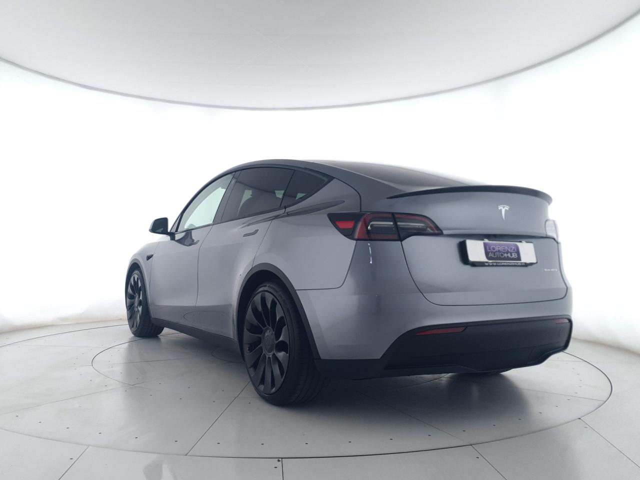 TESLA Model Y Performance Dual Motor awd PILOTA AUTOMATICO+CAMERA+ACC