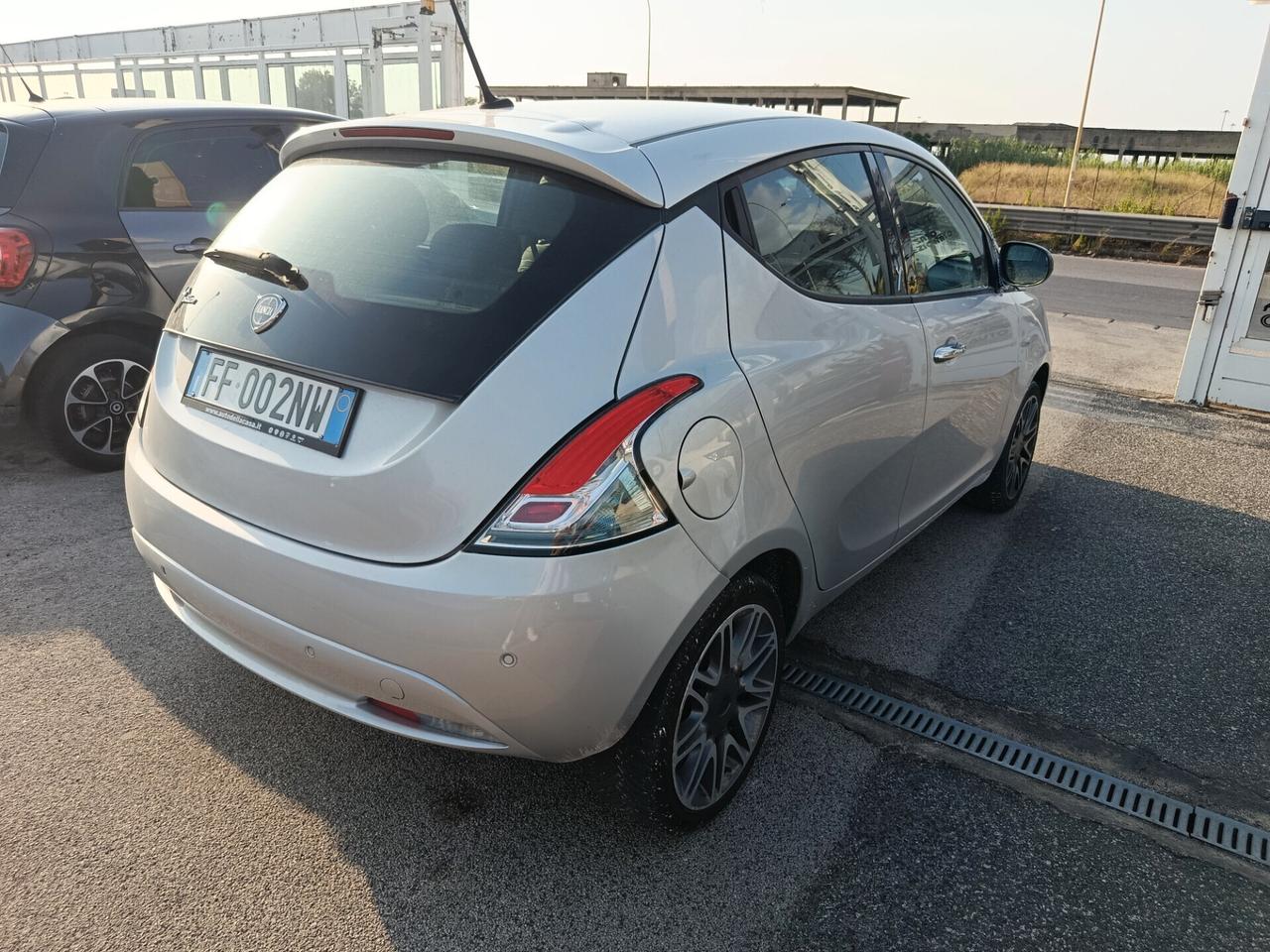 Lancia Ypsilon 1.3 MJT 95CV 5 porte S&S Platinum