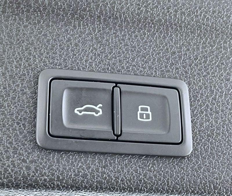 Audi Q3 Q3 SPB 35 TDI S tronic S line edition