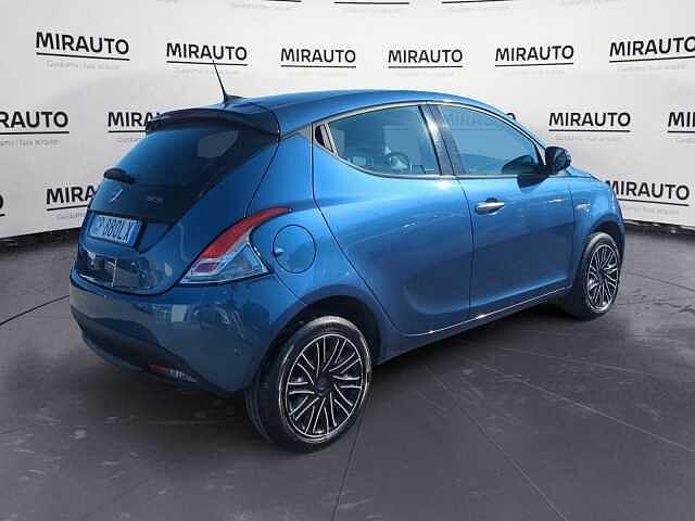 Lancia Ypsilon 1.0 FireFly 70cv Hybrid Gold