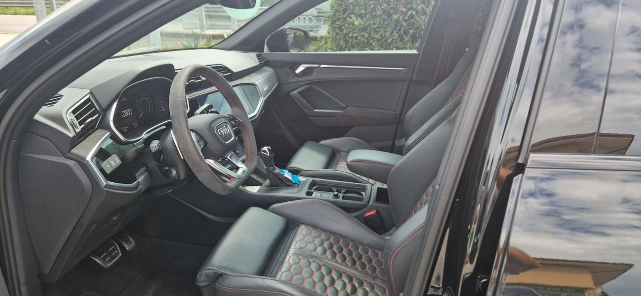 Audi Q3 SPB quattro S tronic