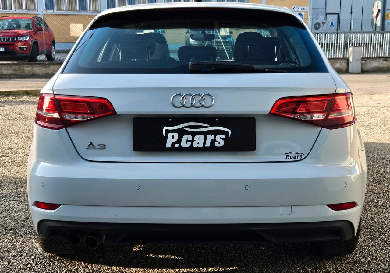 Audi A3 35 TFSI automatico