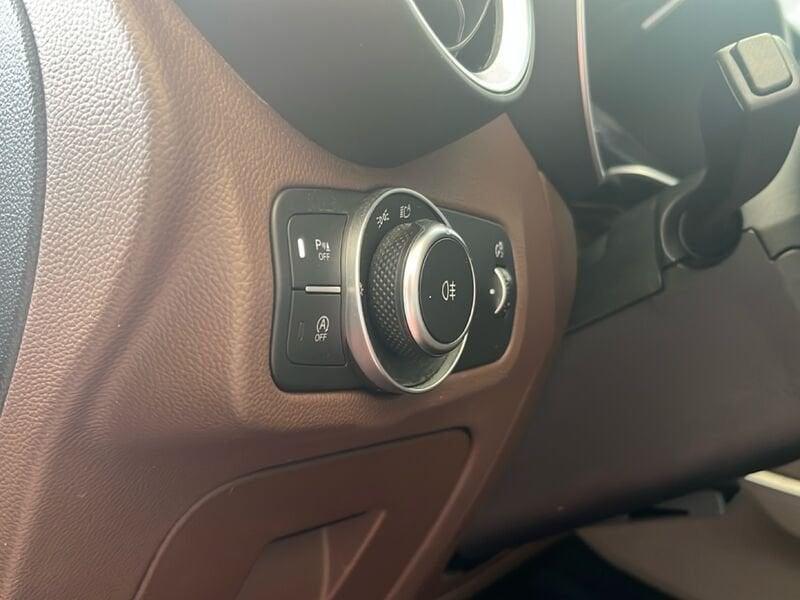 Alfa Romeo Stelvio 2.2 TD 190 CV Super Business AT8 Q4