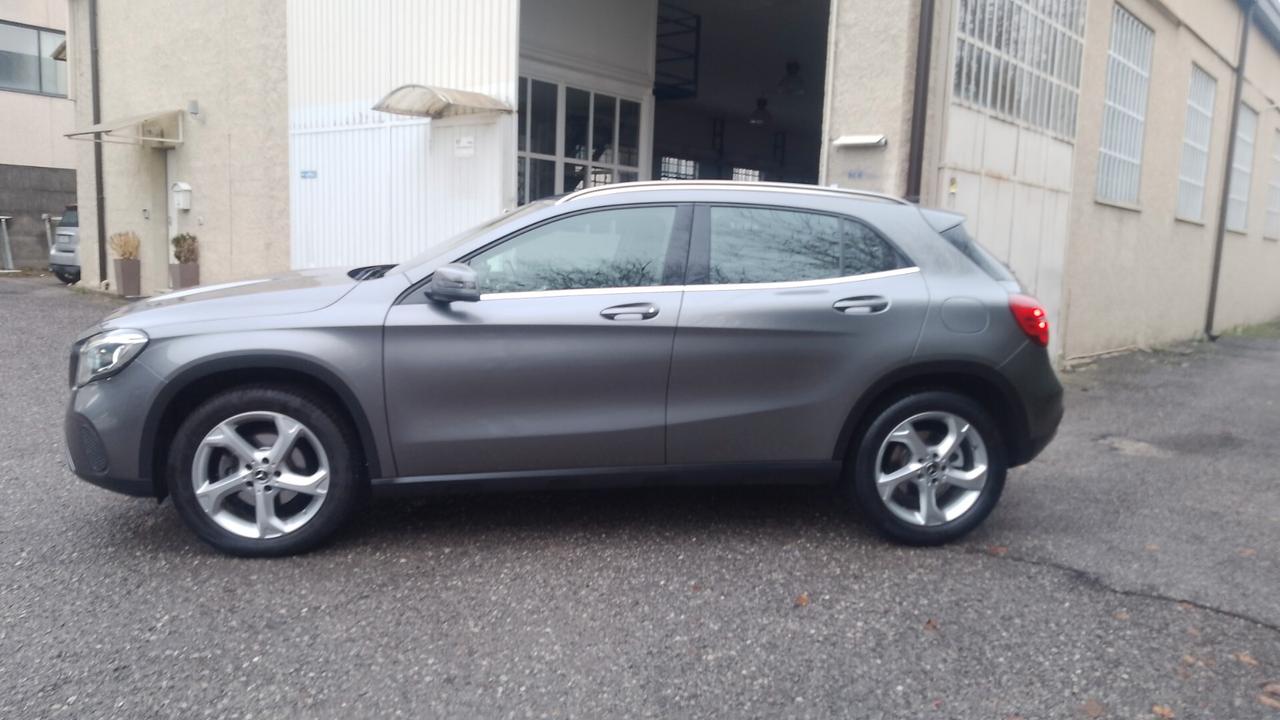 Mercedes-benz GLA 180 Premium 85milakm 2020