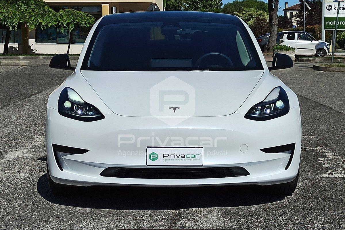 TESLA Model 3 RWD