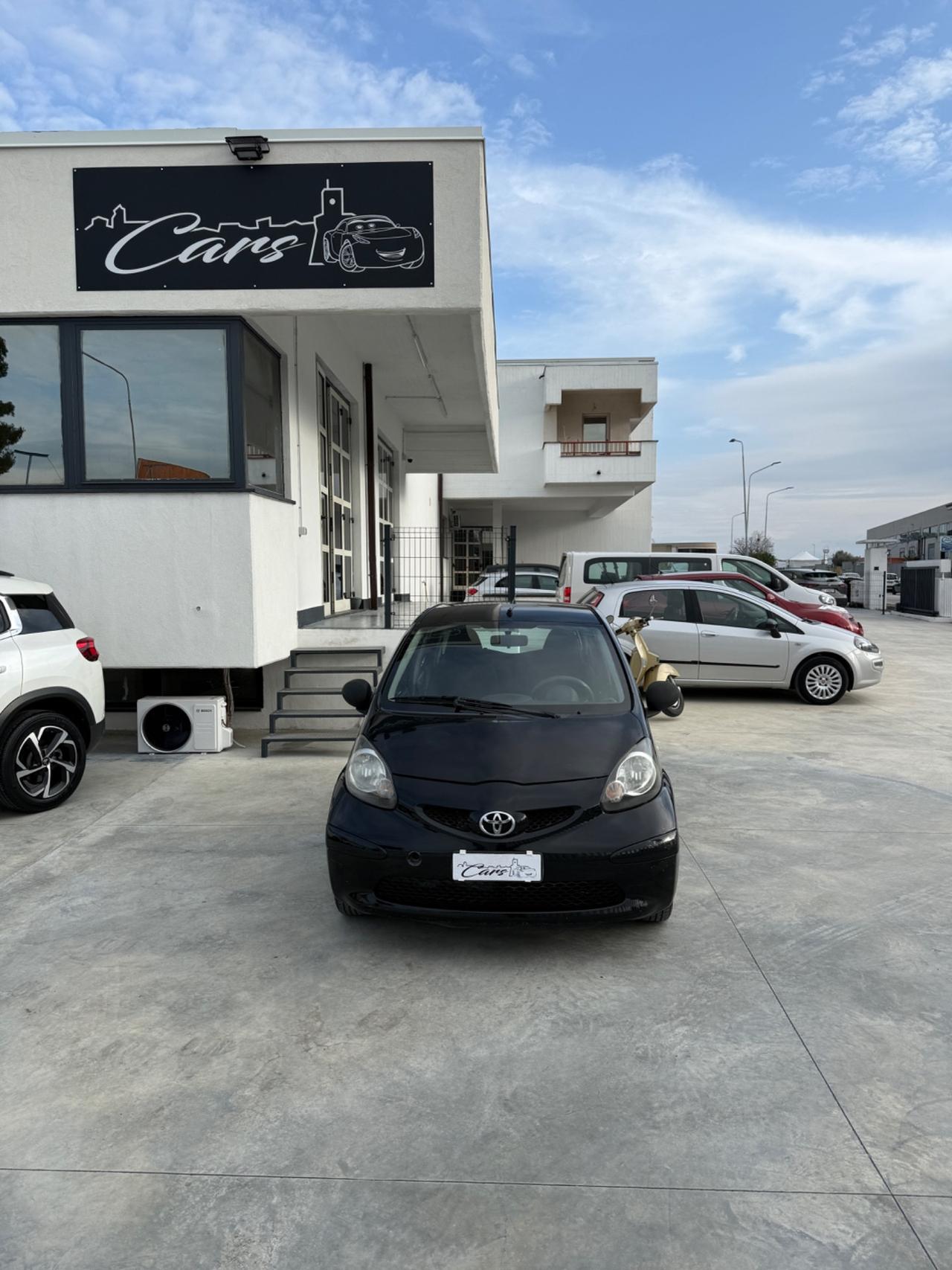 Toyota Aygo 1.0 12V VVT-i 5 porte Sol