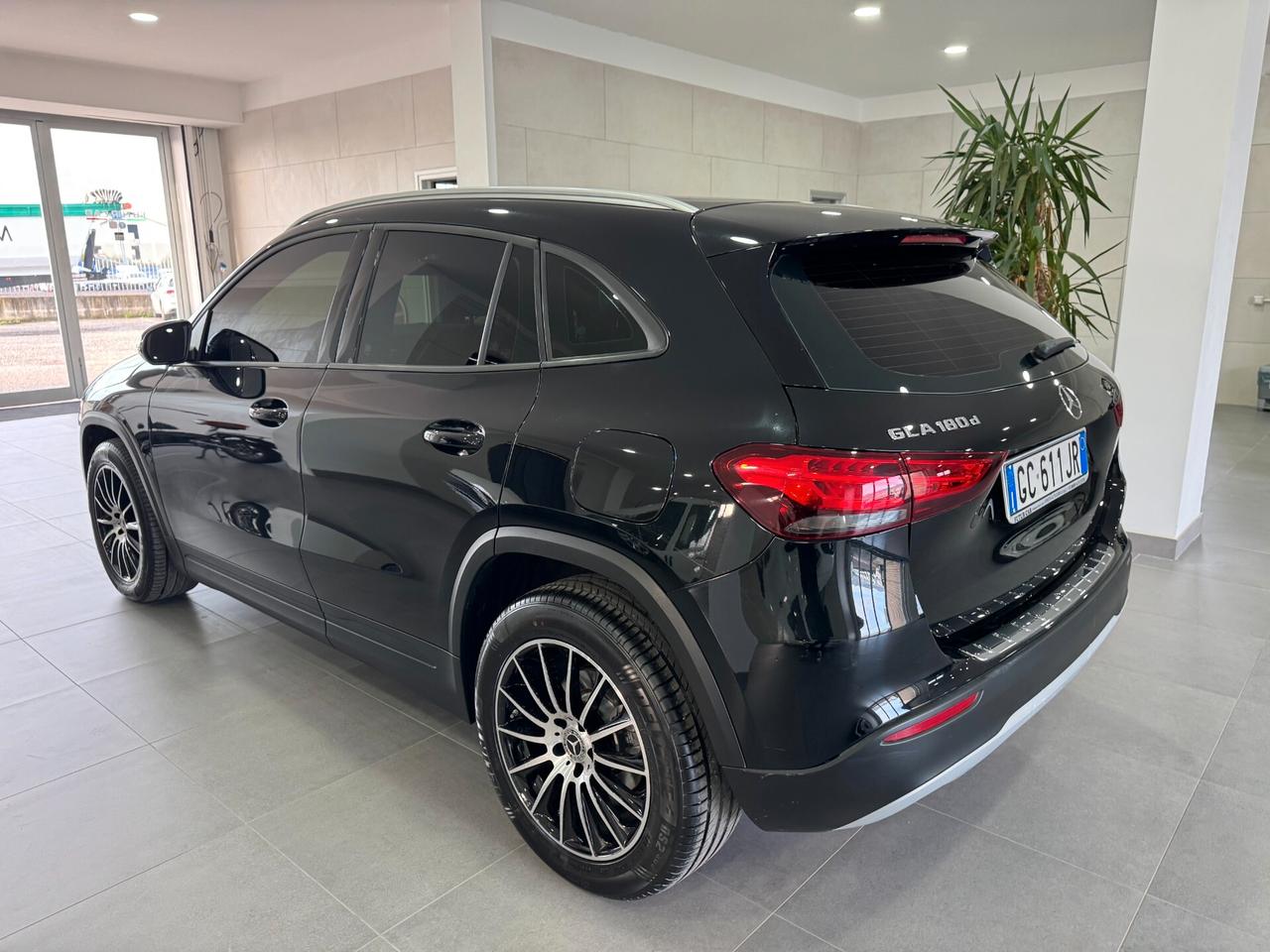 Mercedes-benz GLA 180d Automatic Sport