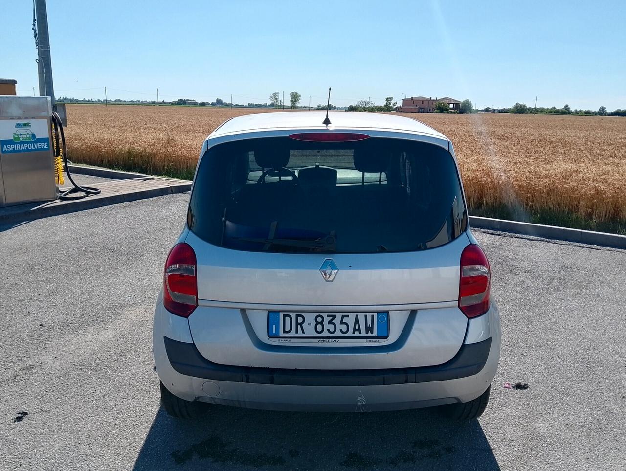 Renault Modus 1.5 dCi 150.000 km auto pari al nuovo