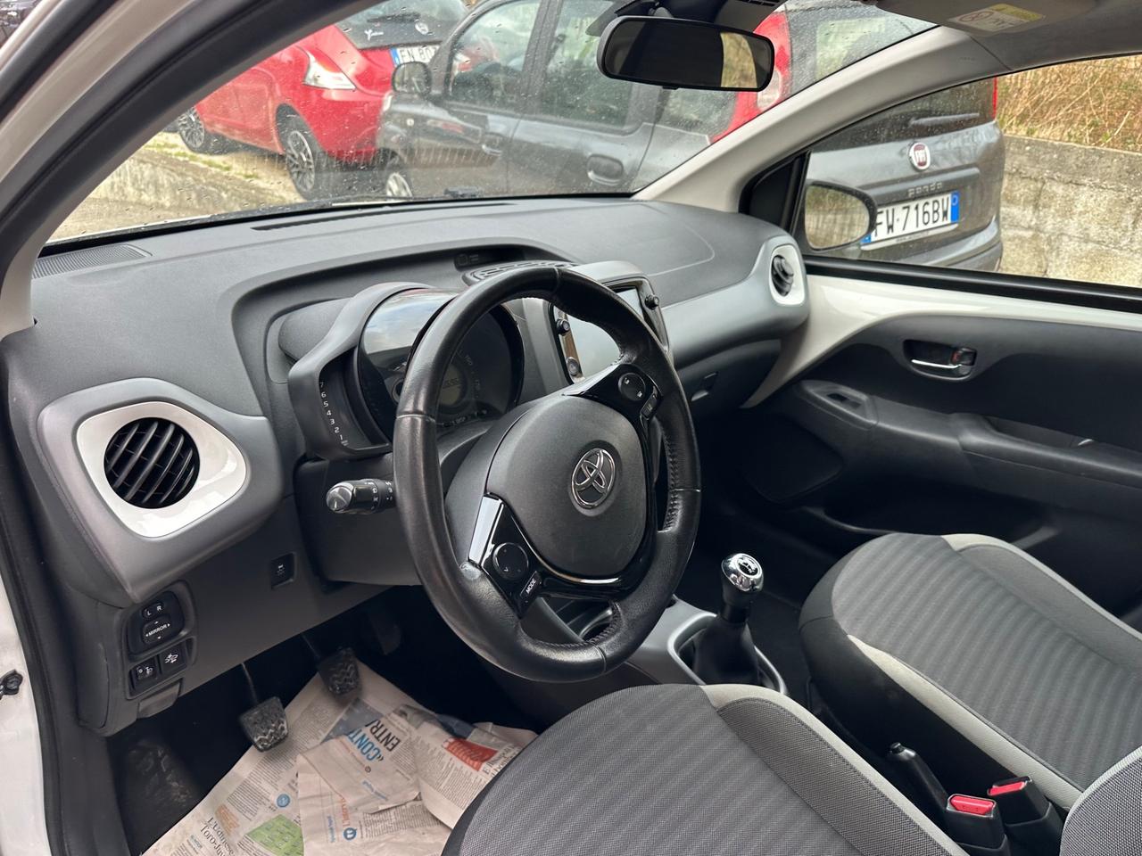 Toyota Aygo 1.0 VVT-i 69 CV 5 porte