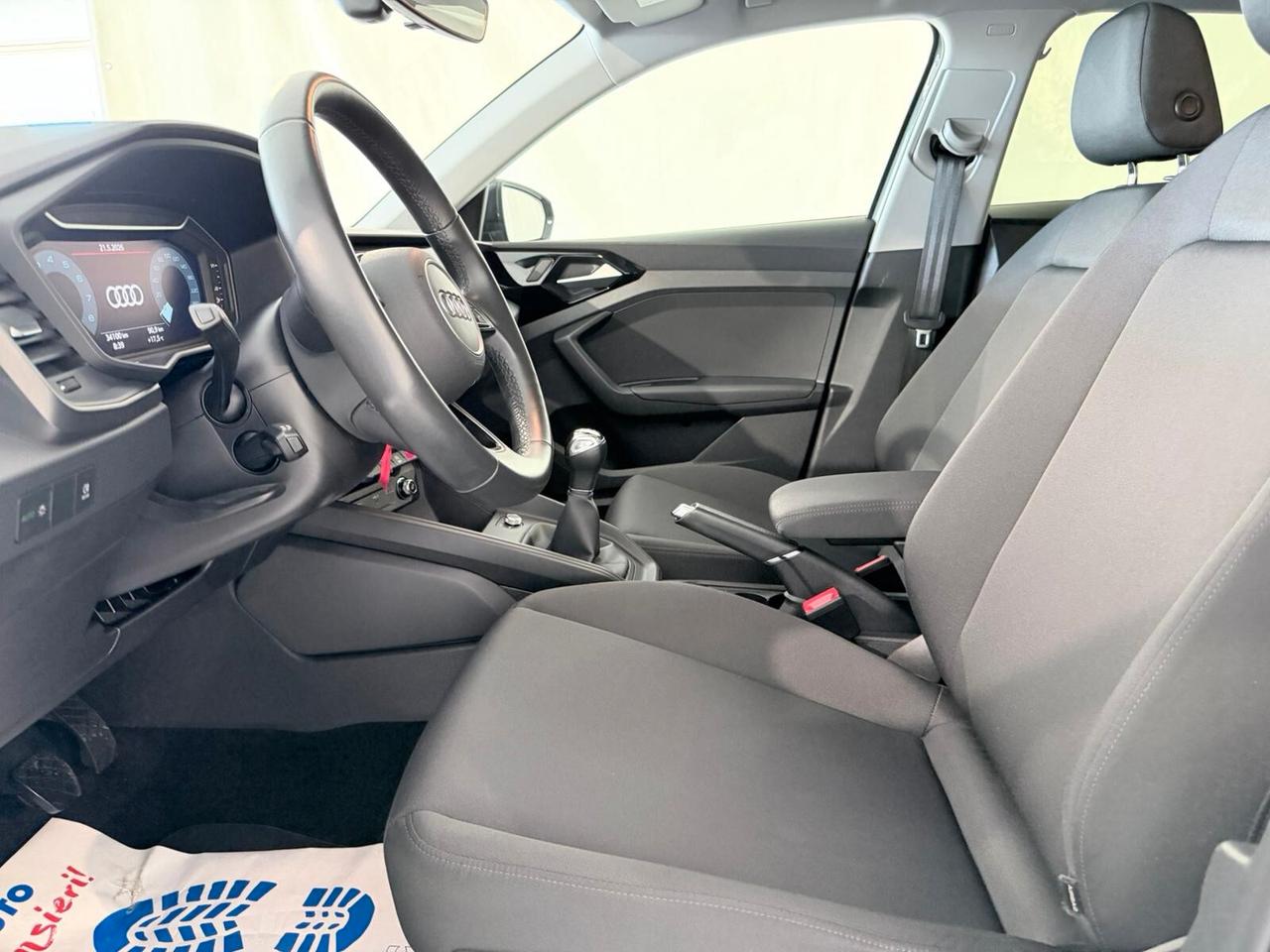 Audi A1 SPORTBACK NEOPATENTATI IVA ESPOSTA