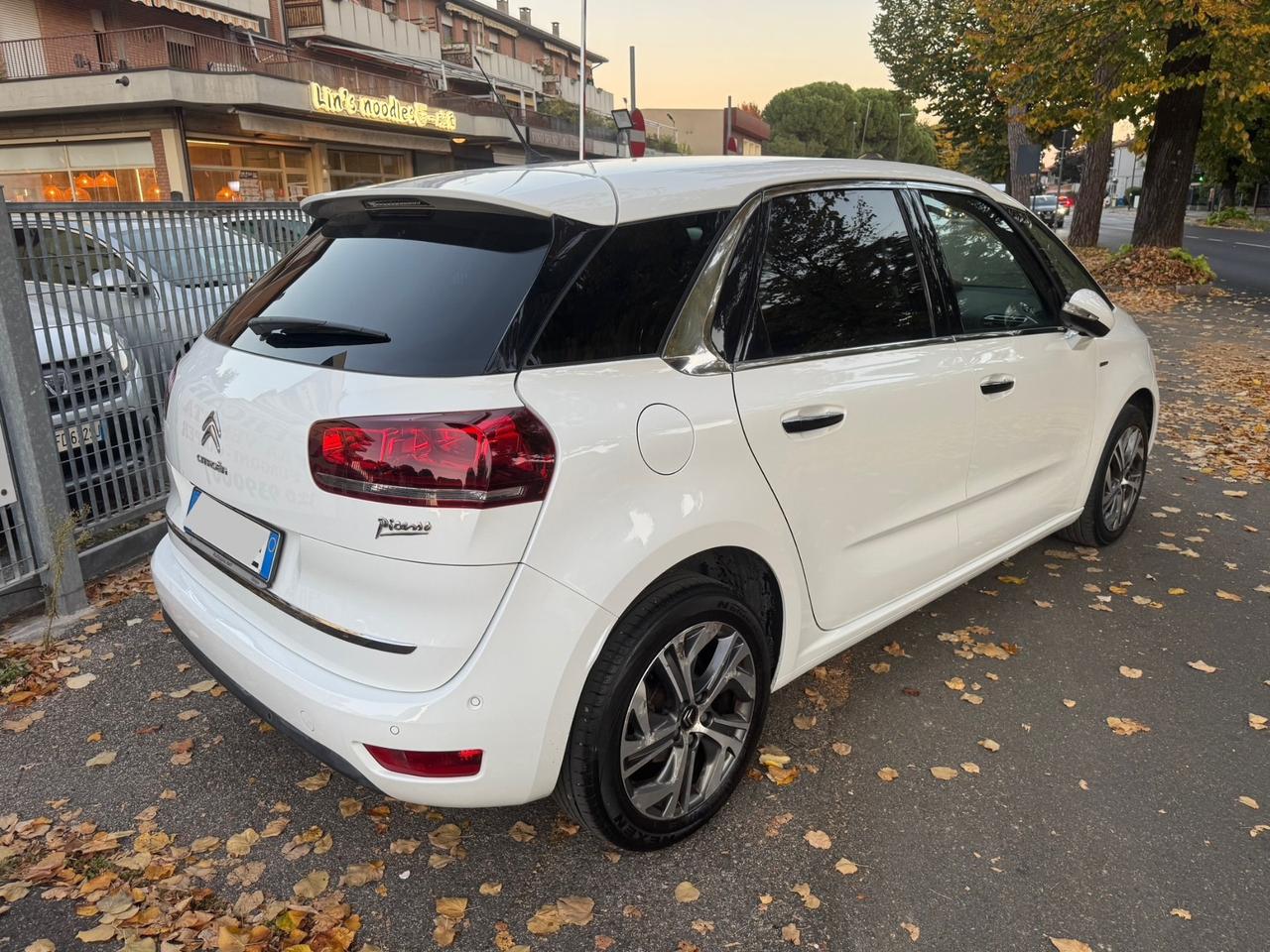 Citroen C4 Picasso 1.6 HDI neopaten garanzia 12 mesi