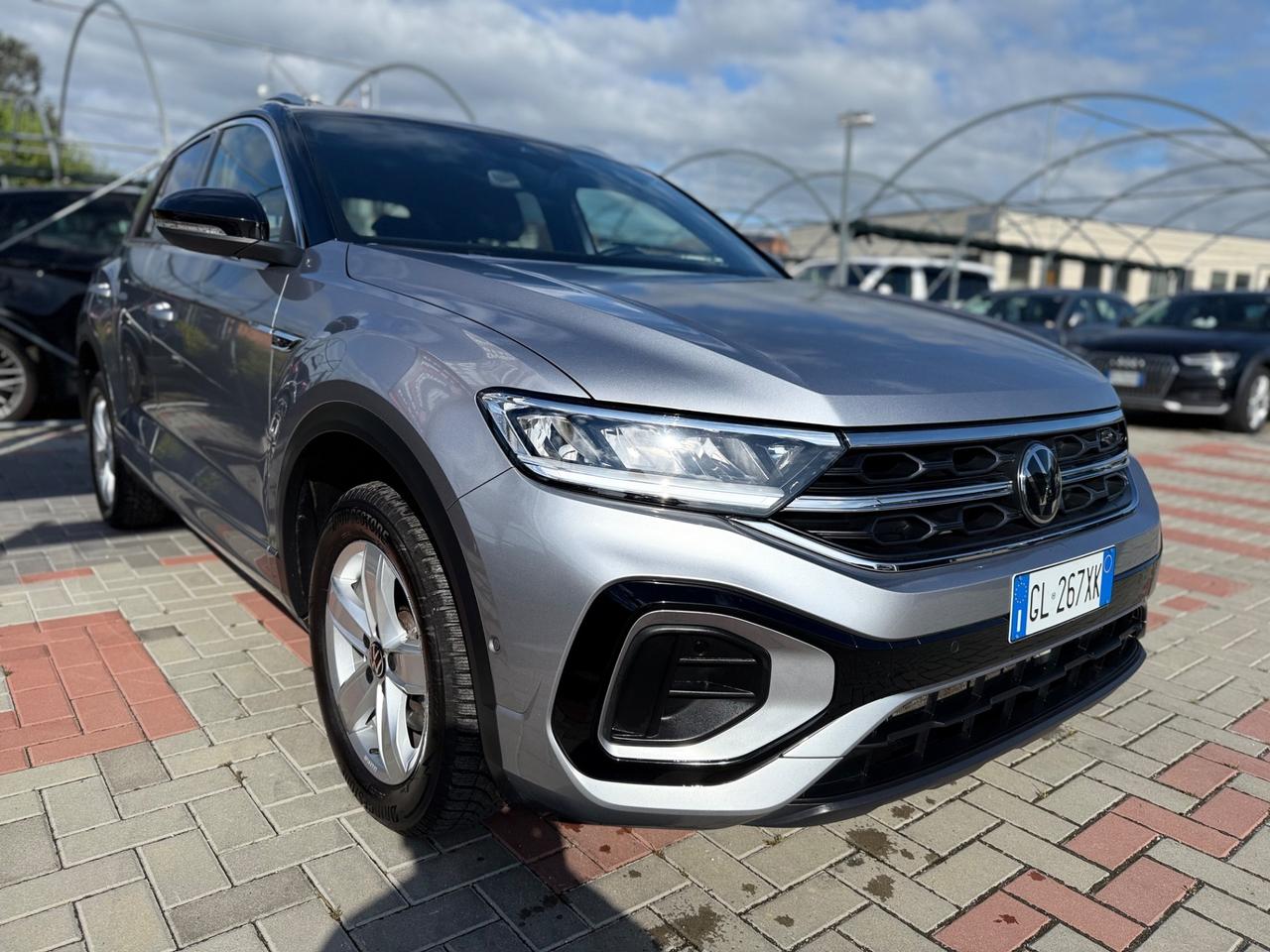 Volkswagen T-Roc 1.5 TSI ACT DSG R-Line