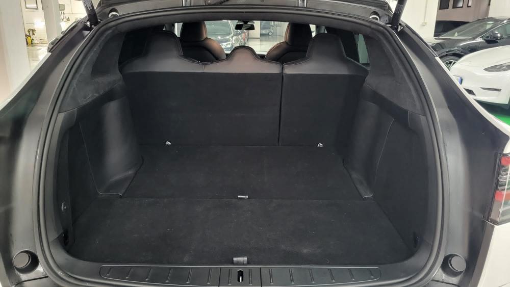 Tesla Model X Long Range Plus awd