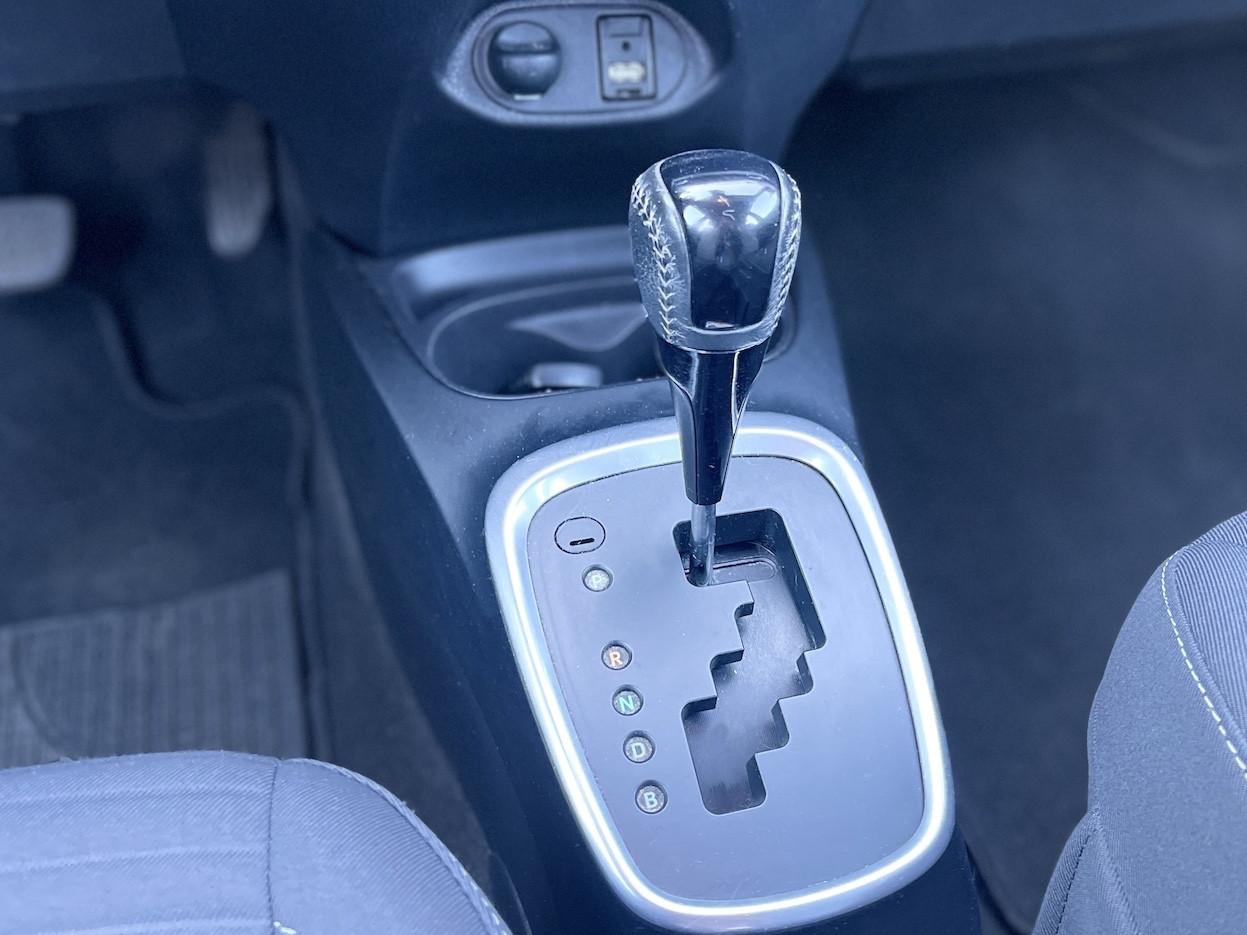 Toyota Yaris 1.5 Hybrid 73CV E6 Neo. Automatica - 2017
