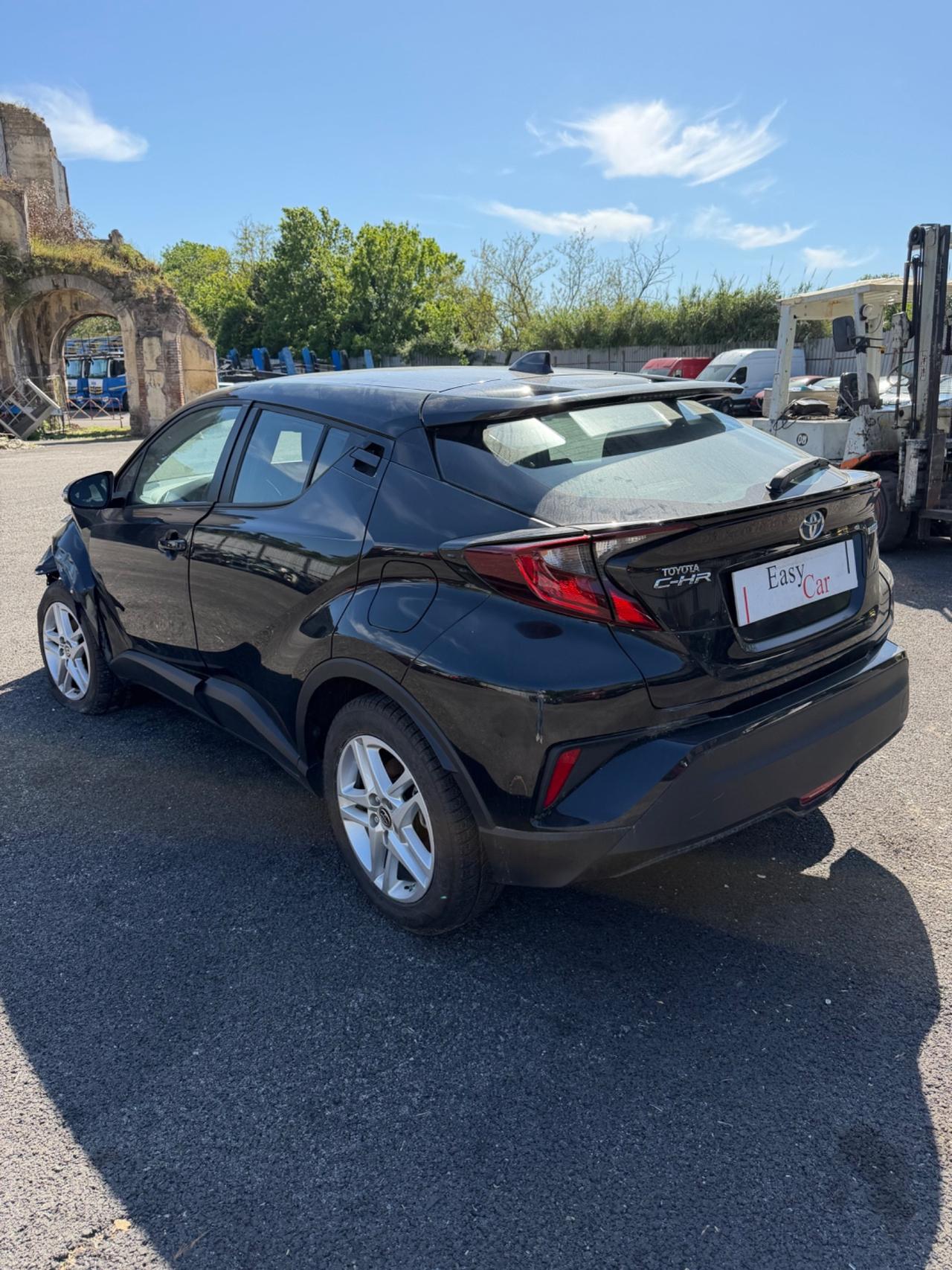 Toyota C-HR 1.8 Hybrid SINISTRATA