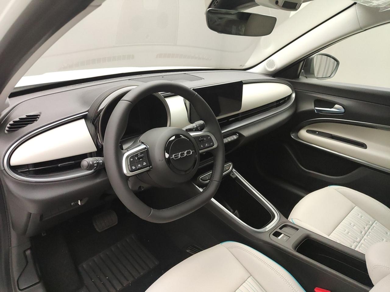 FIAT 600 IV 2023 600 1.2 MHEV 110CV DCT LA PRIMA