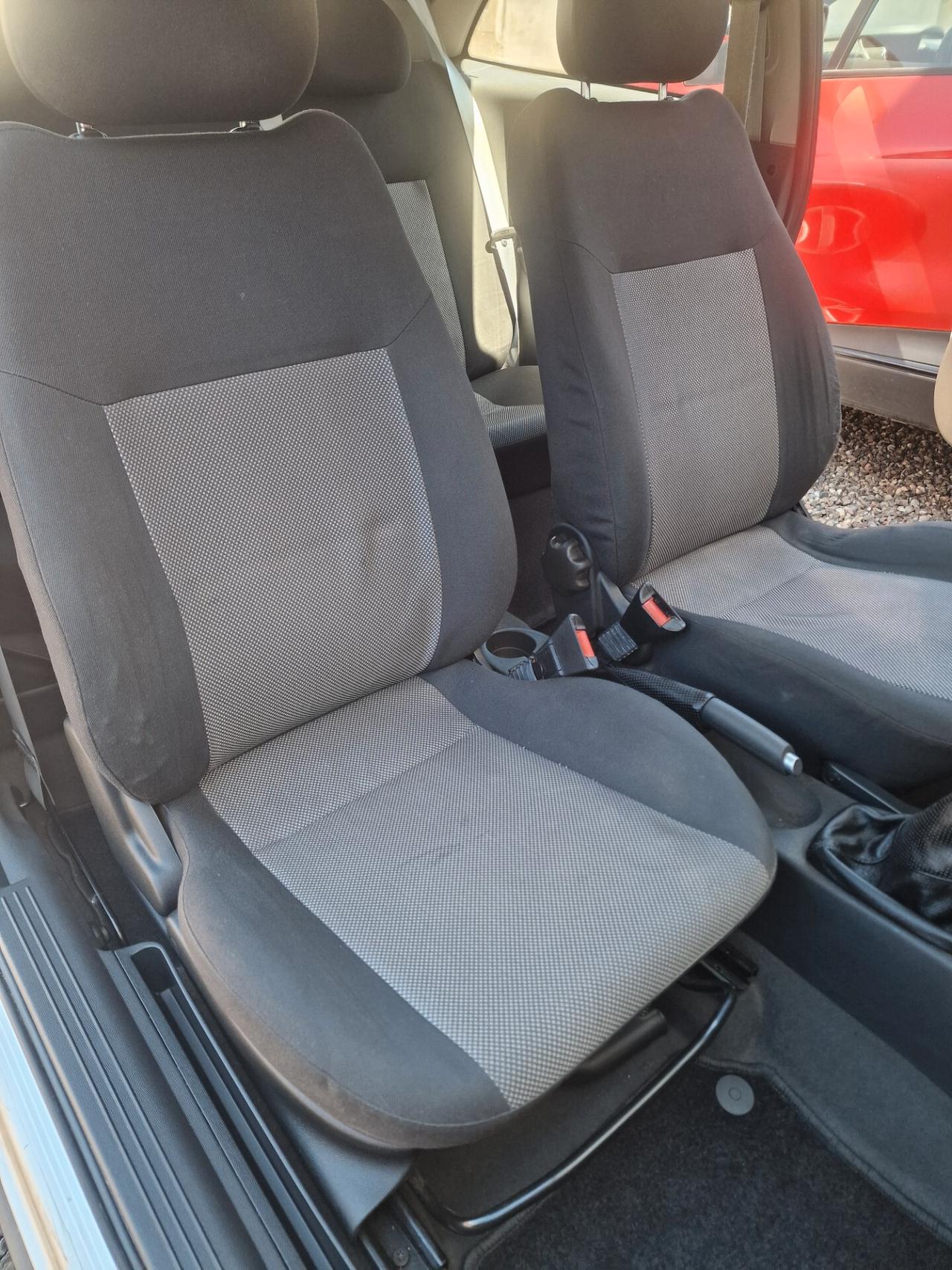Opel Corsa 1.2i 16V cat 3 porte Sport