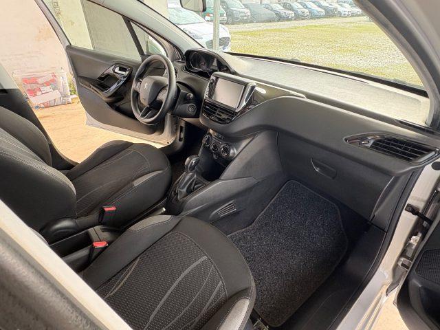 PEUGEOT 208 1.0 VTi 68 CV 5 porte OK NEOPATENTATI EURO 5B BENZ