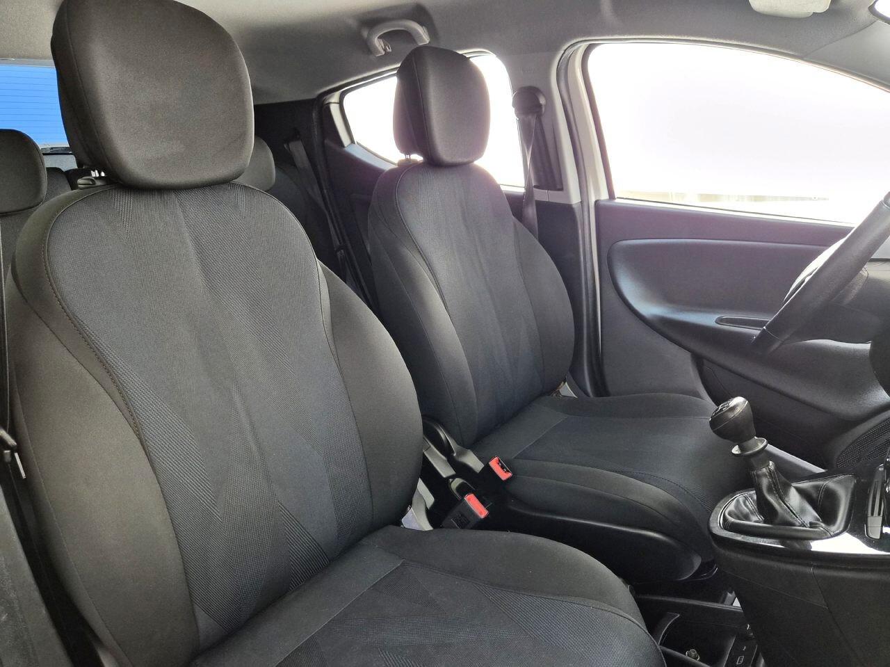 Lancia Ypsilon 1.2 GPL Gold