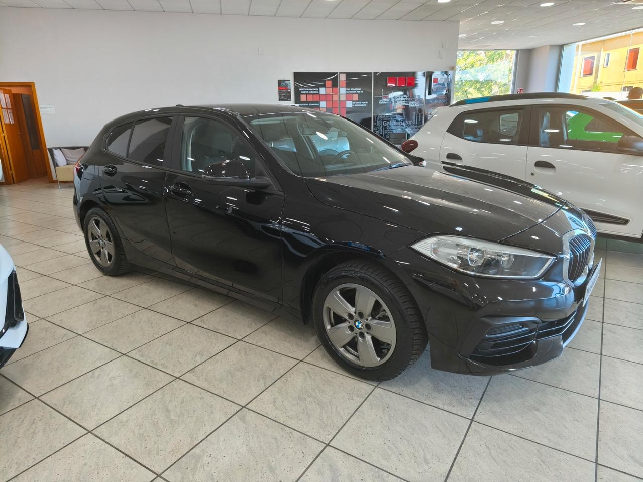 Bmw 116 116d 5p. Business Advantage Aut.
