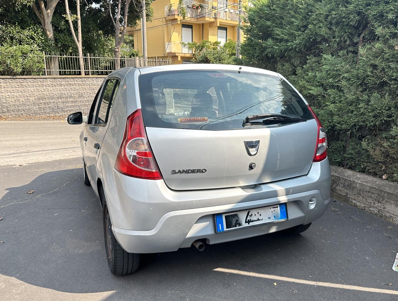 Dacia Sandero 1.2 16V GPL 75CV