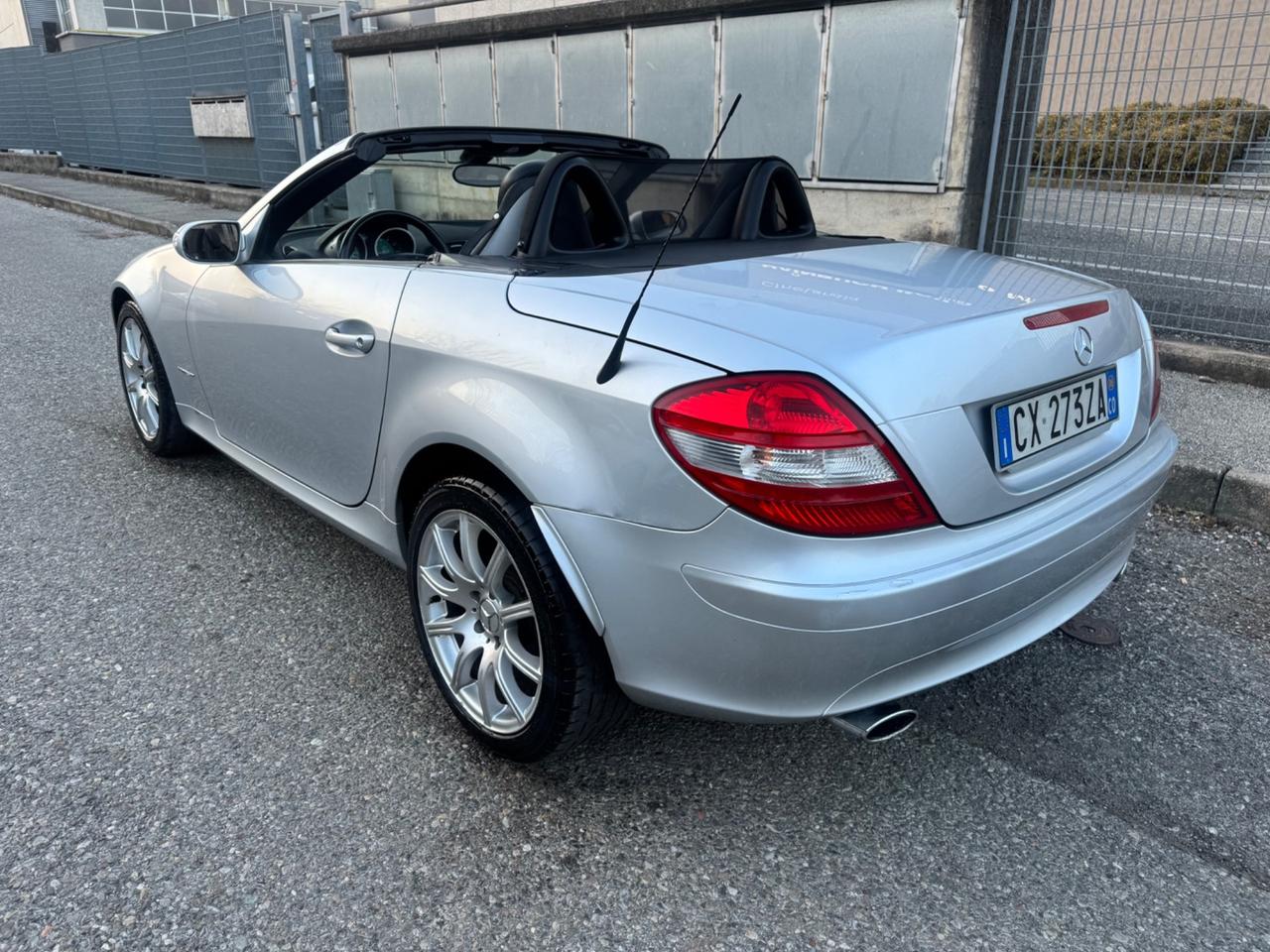 Mercedes SLK unico proprietario