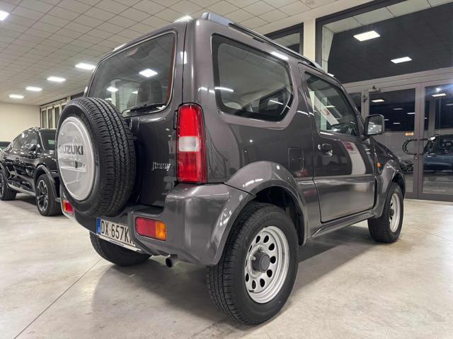 SUZUKI Jimny 1.3i 16V cat 4WD JLX