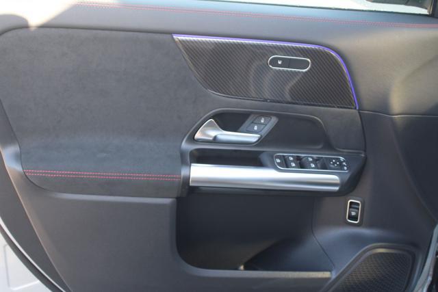 MERCEDES-BENZ GLA 200 d Automatic AMG Line Premium