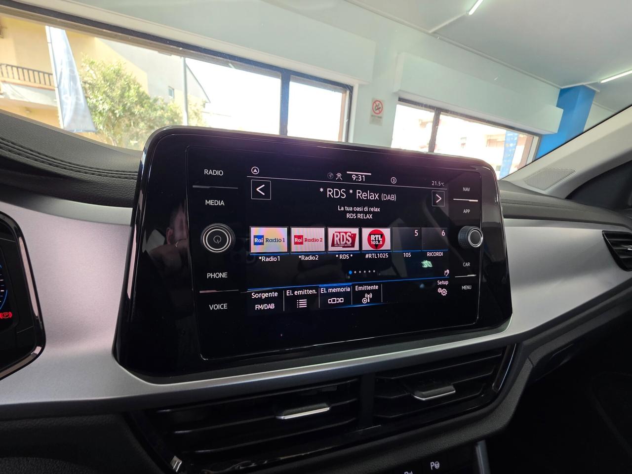 Volkswagen T-Roc 1.0TSI 2022 73000KM UNICOPROPRIETARIO