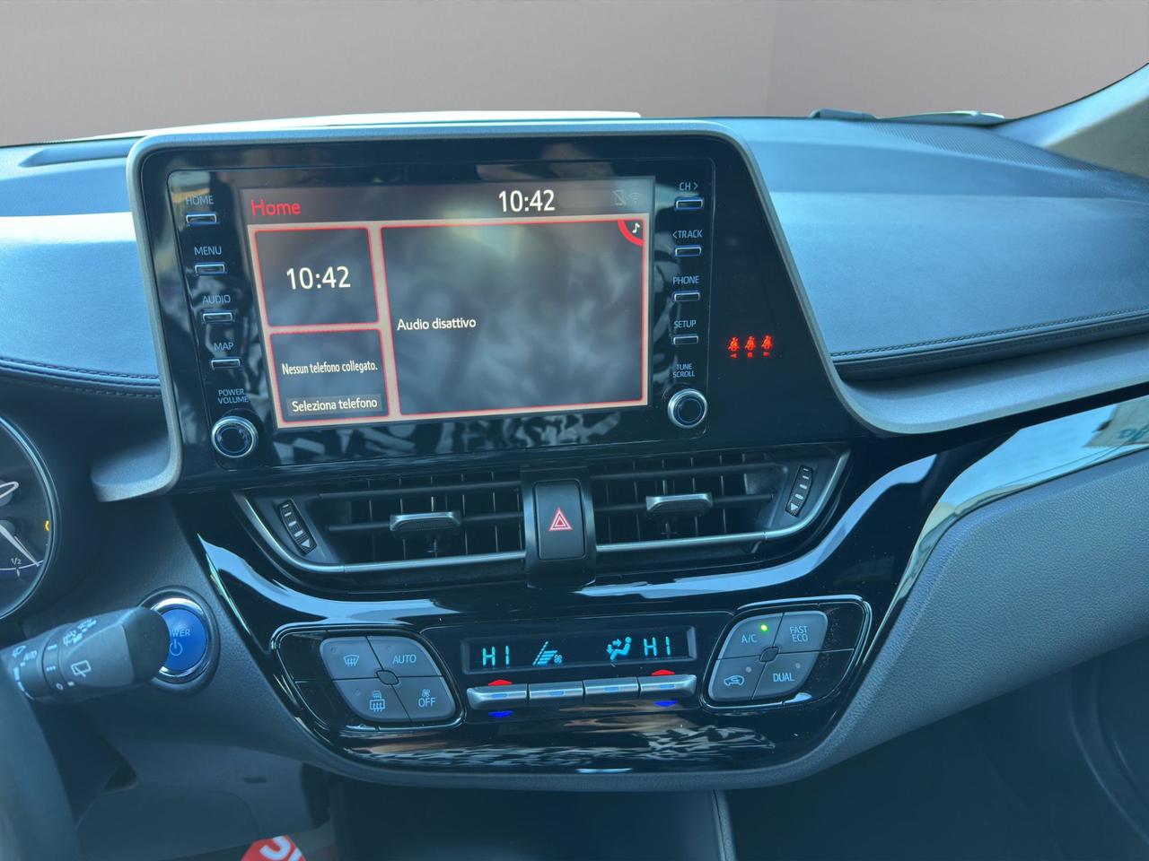 Toyota C-HR 1.8h Active e-cvt