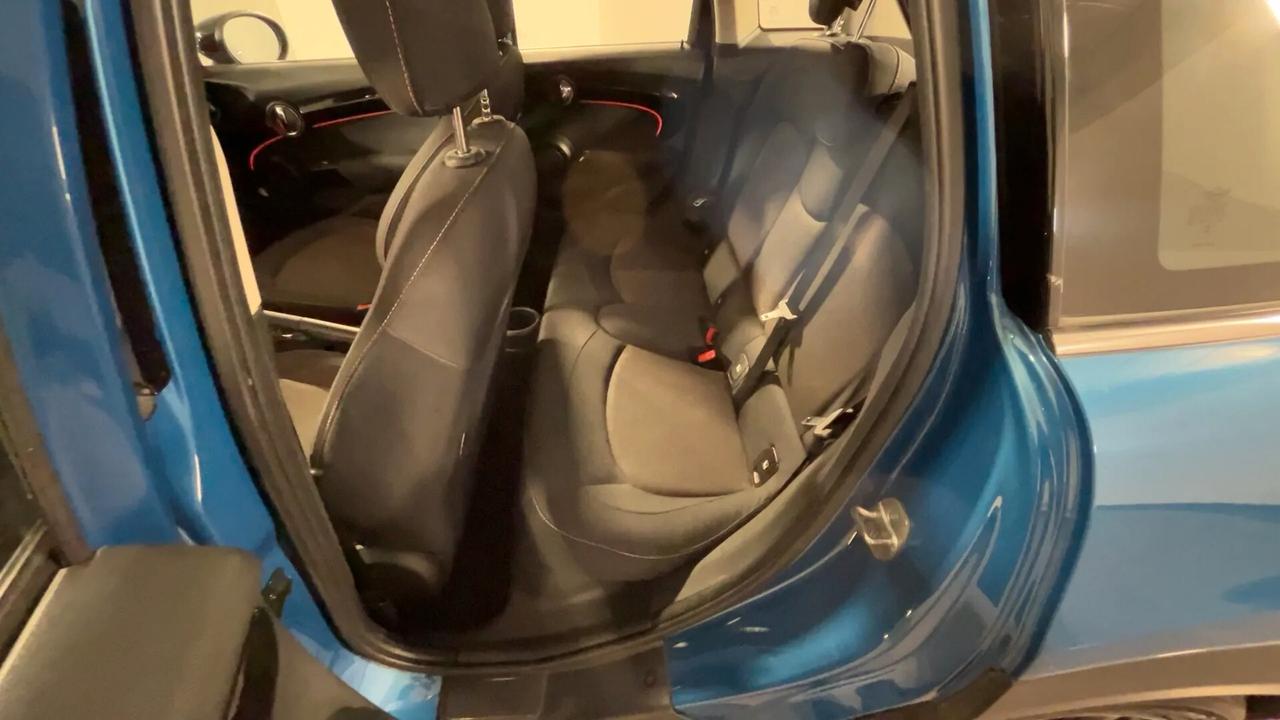 Mini 5p 1.5 Cooper Camden auto